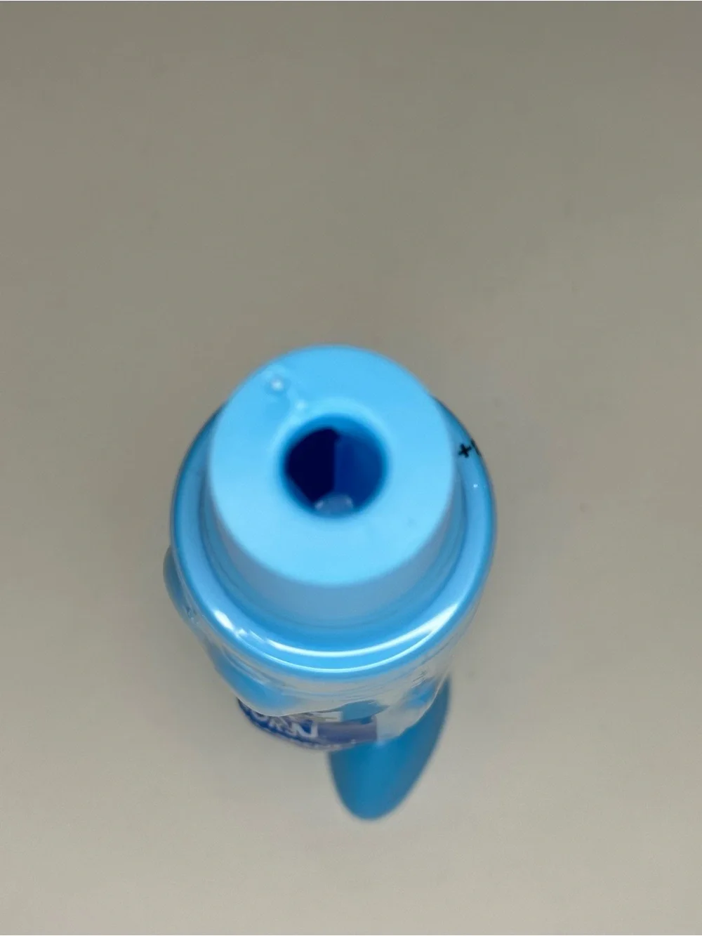 Crayola Limited Edition Blizzard Blue Retired Colors Crayon Sharpener Blizz NEW